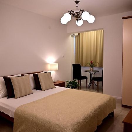 Studio Apartment Snjezana ดูบรอฟนิก ภายนอก รูปภาพ